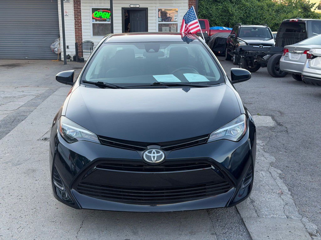 2019 Toyota Corolla Image 2