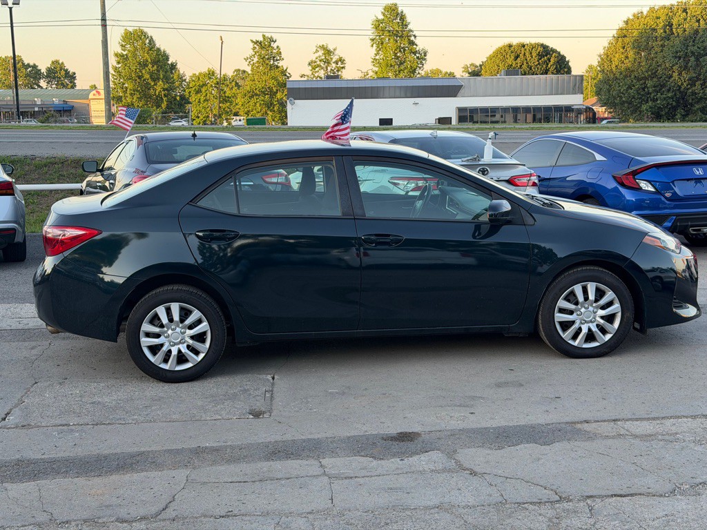 2019 Toyota Corolla Image 4