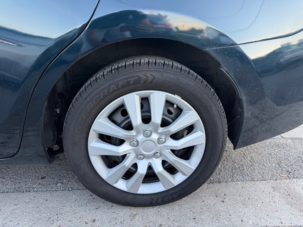 2019 Toyota Corolla Image 16