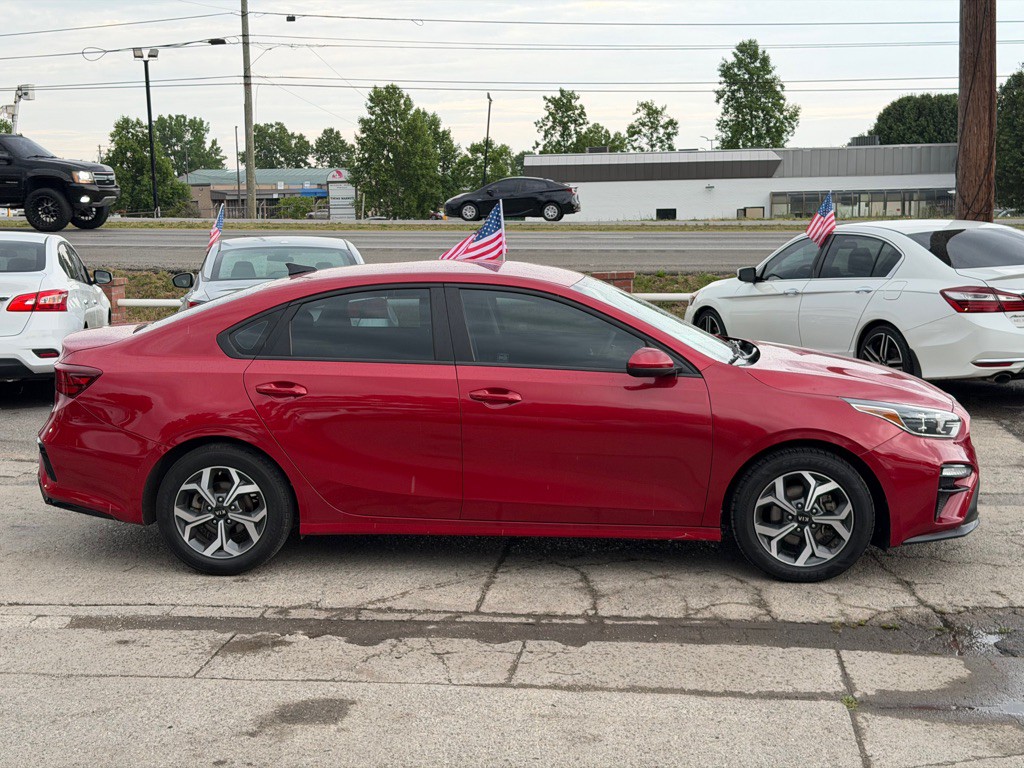2021 Kia Forte Image 4