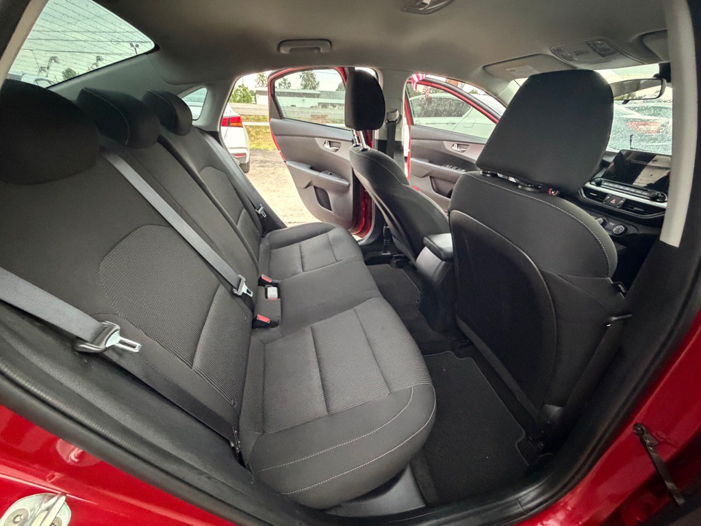 2021 Kia Forte Image 11