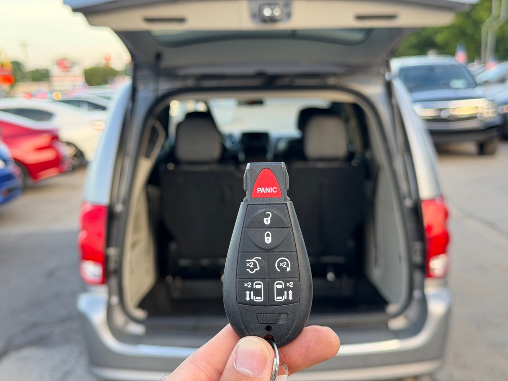 2018 Dodge Grand Caravan Image 8