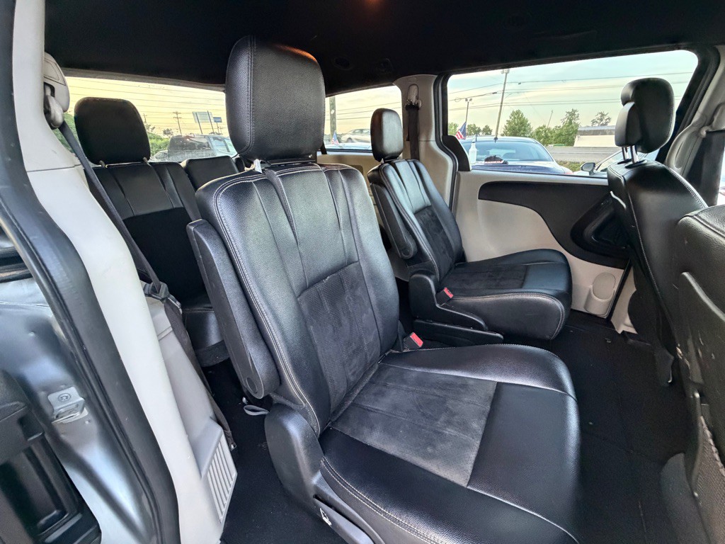 2018 Dodge Grand Caravan Image 11