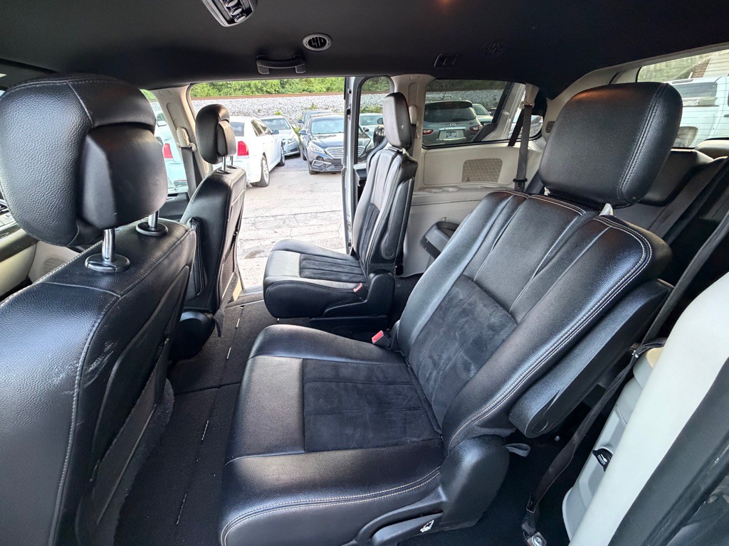 2018 Dodge Grand Caravan Image 12