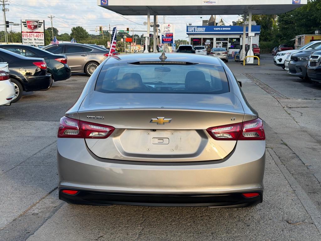 2022 Chevrolet Malibu Image 6