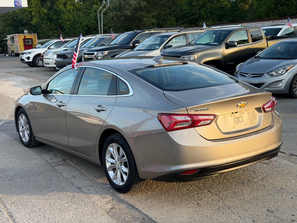 2022 Chevrolet Malibu Image 7