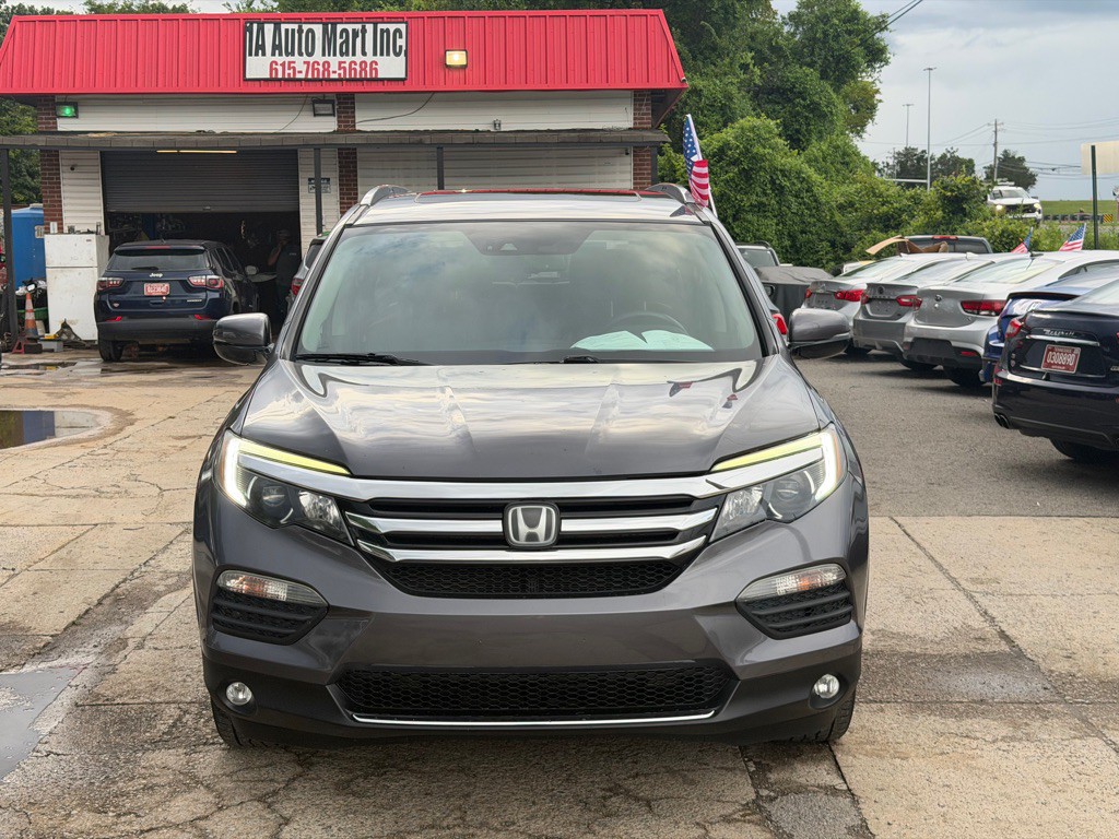 2017 Honda Pilot Image 2