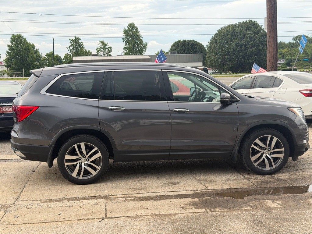 2017 Honda Pilot Image 4