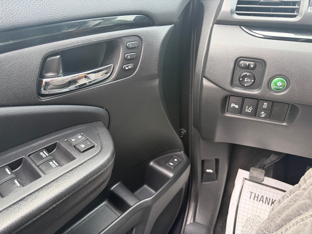 2017 Honda Pilot Image 21