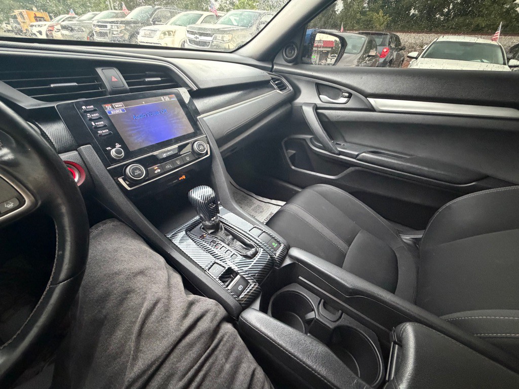 2019 Honda Civic Image 13