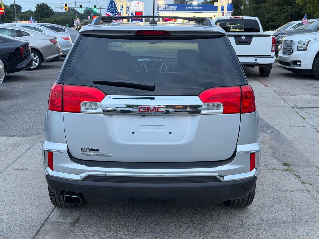2017 GMC Terrain Image 6