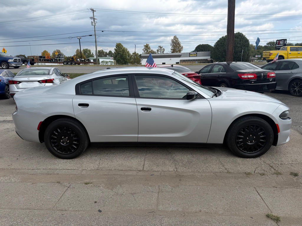 2019 Dodge Charger Image 4