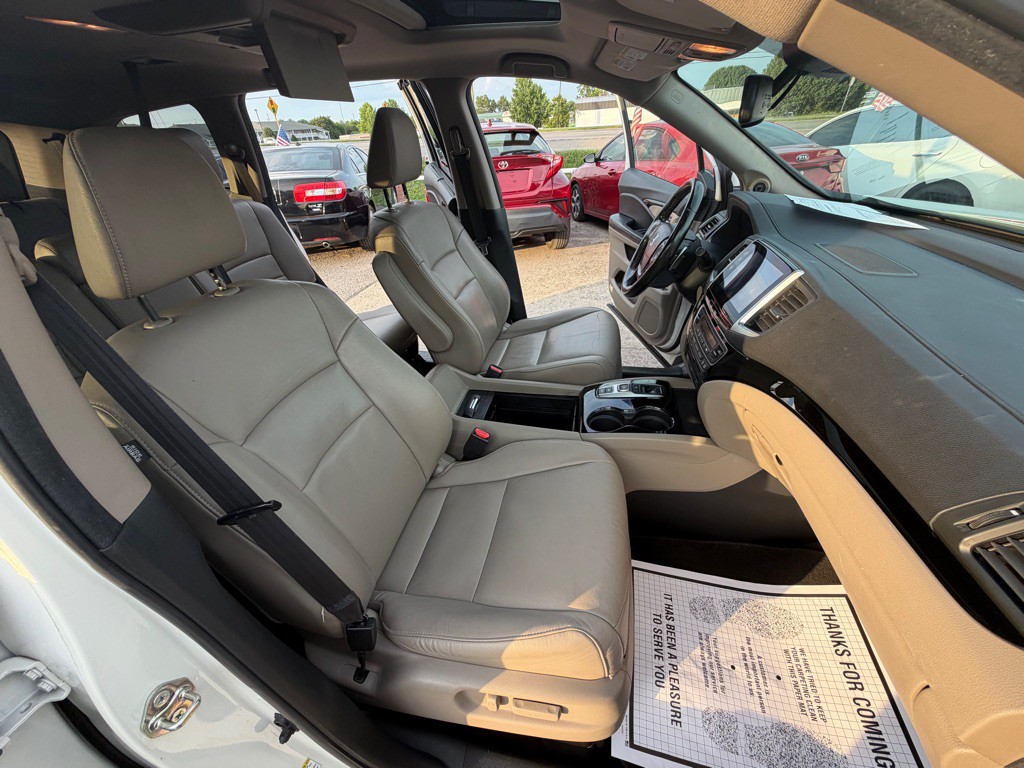 2016 Honda Pilot Image 10