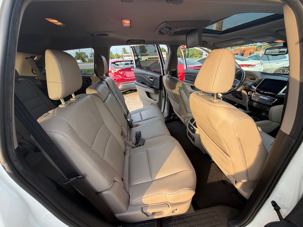 2016 Honda Pilot Image 13