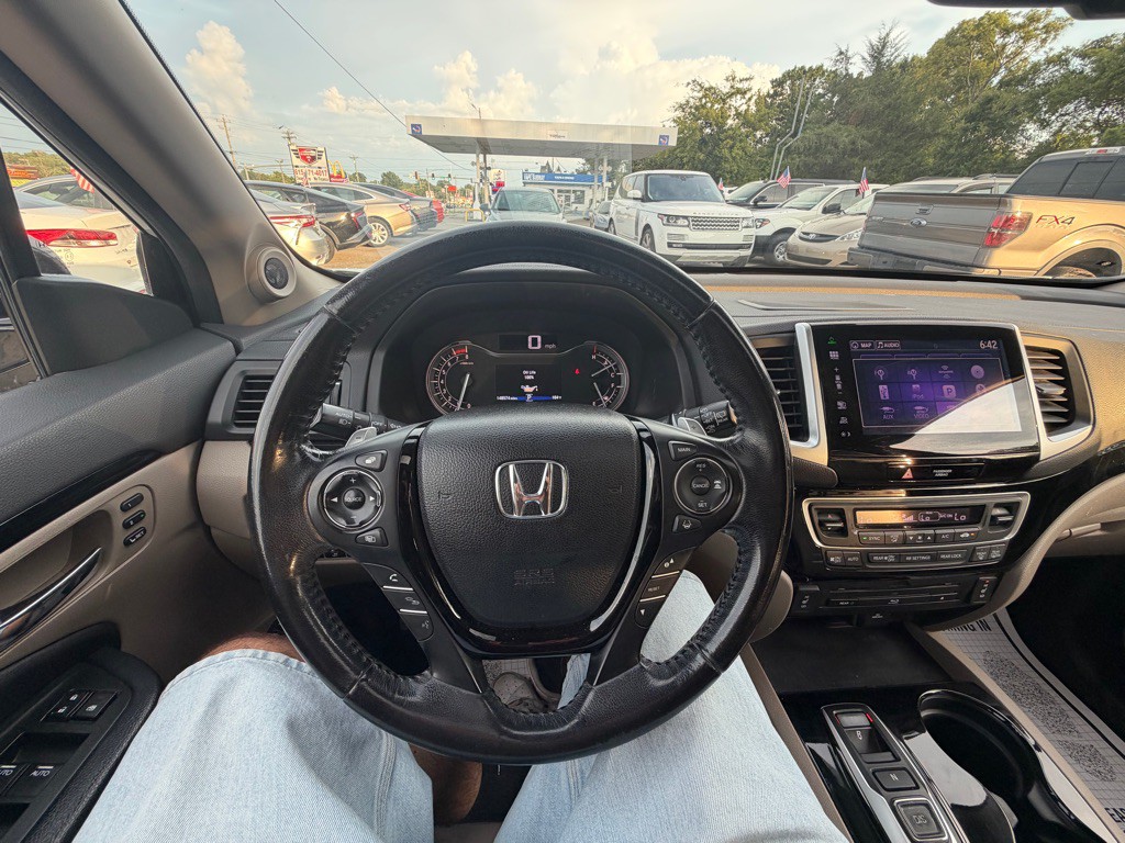 2016 Honda Pilot Image 14