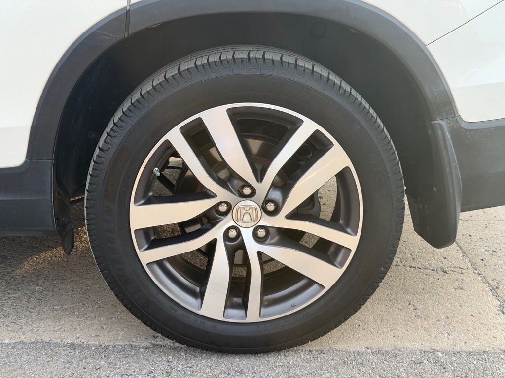 2016 Honda Pilot Image 24