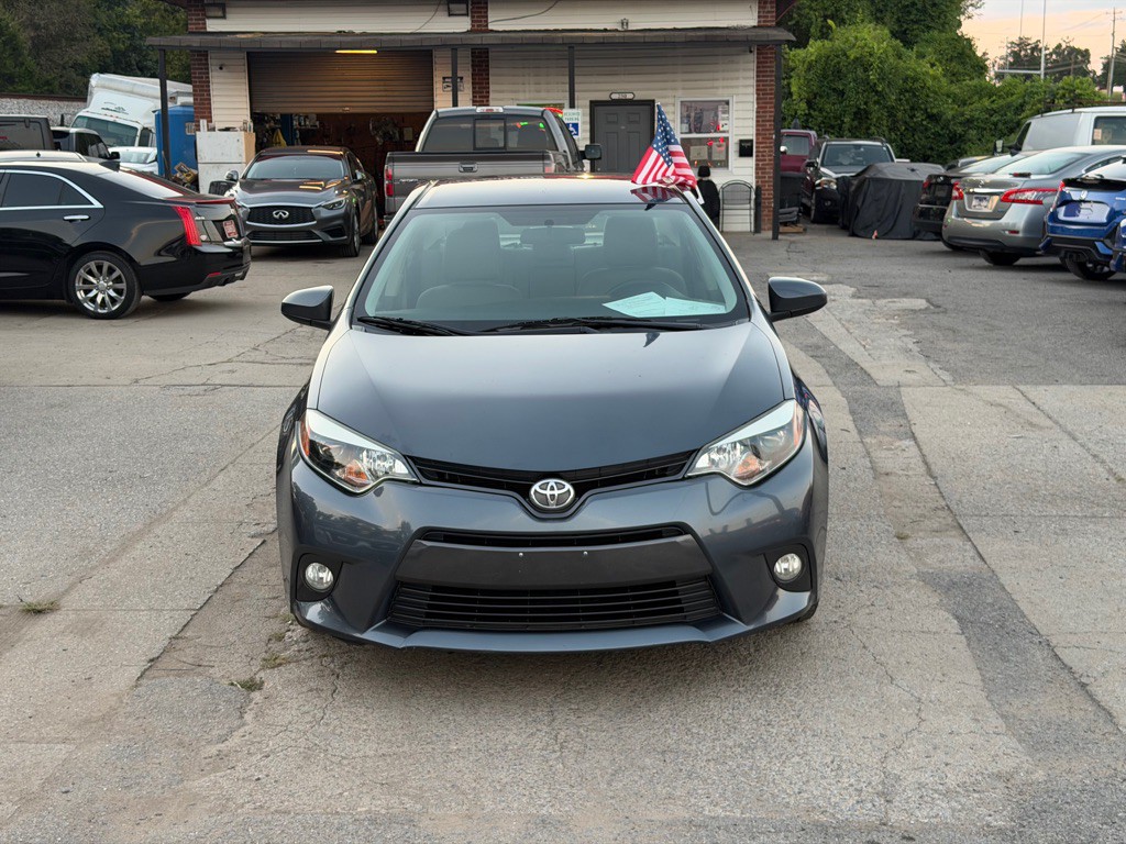 2015 Toyota Corolla Image 2