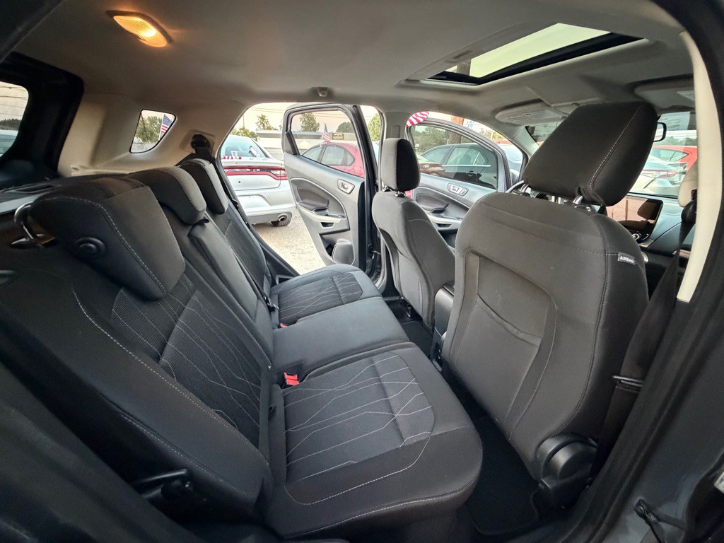 2018 Ford Econoline Image 11