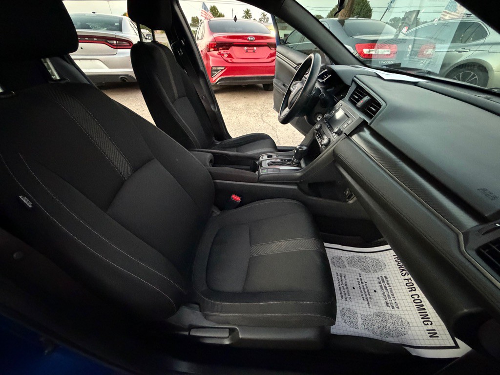 2018 Honda Civic Image 10