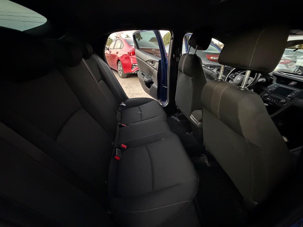 2018 Honda Civic Image 12