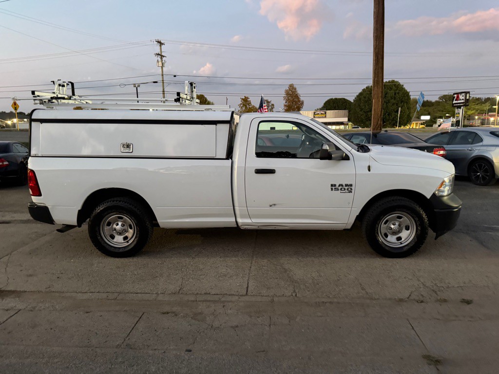 2021 RAM 1500 Image 4