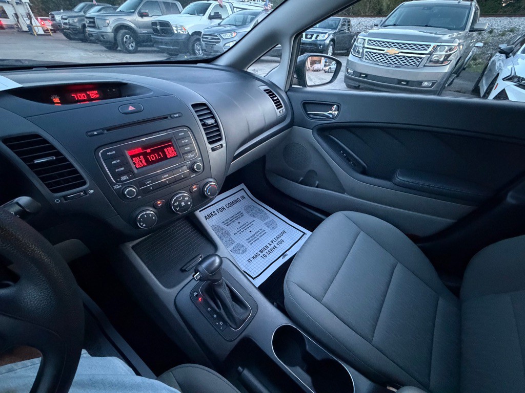 2014 Kia Forte Image 14