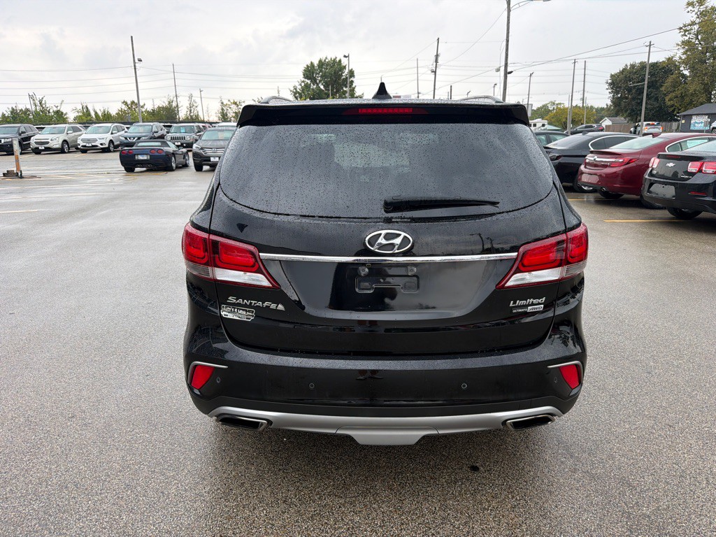 2018 Hyundai Santa Fe Image 7