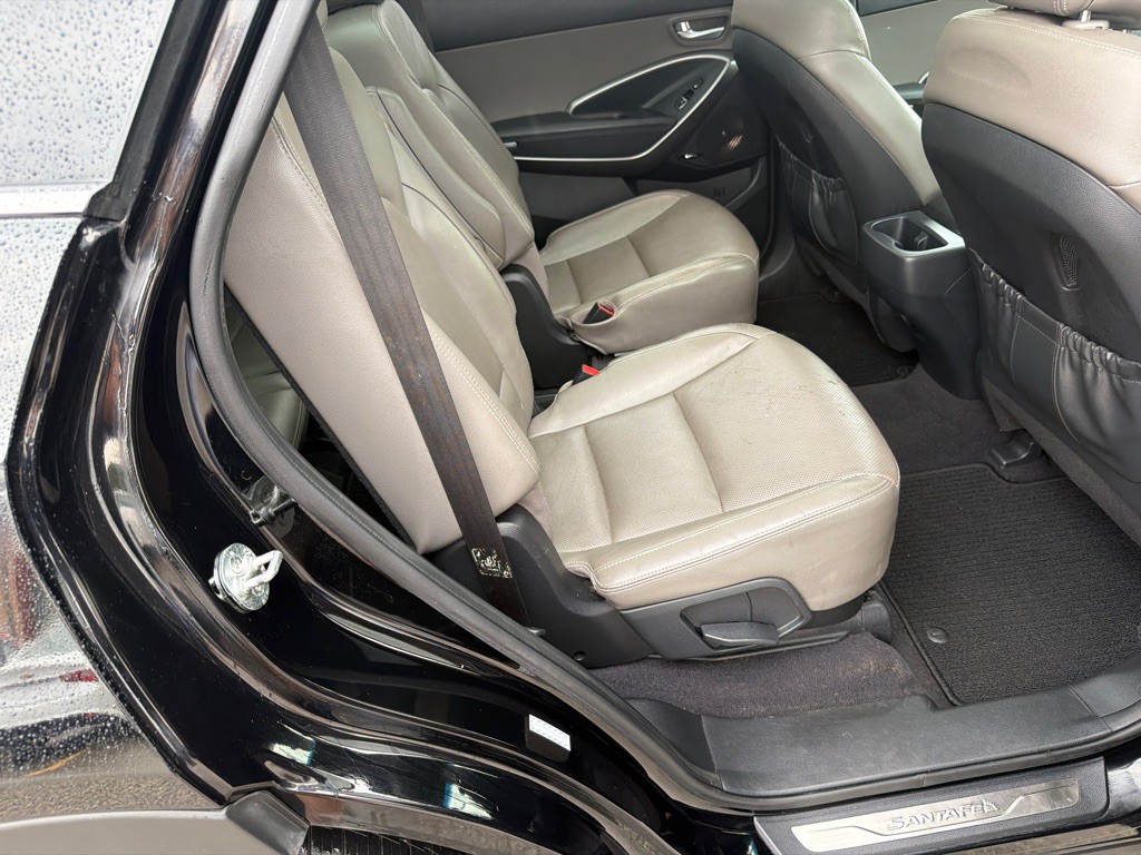 2018 Hyundai Santa Fe Image 12