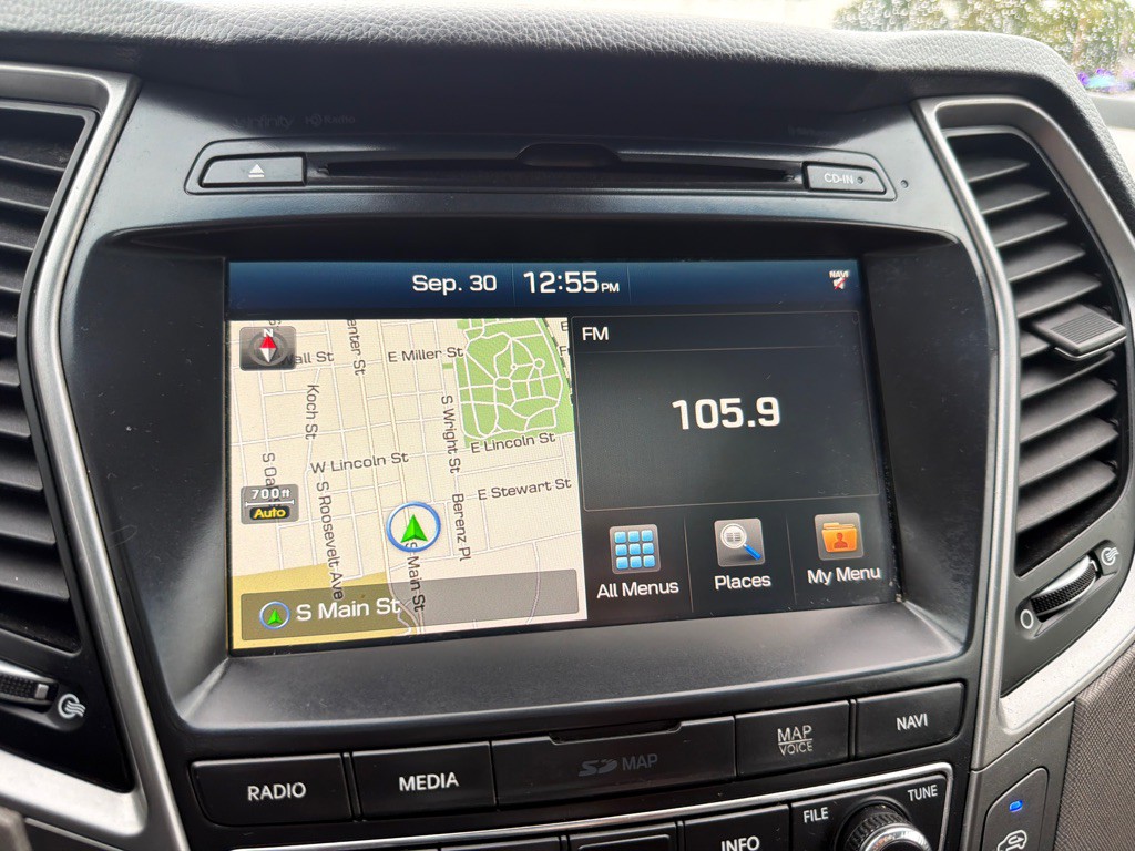 2018 Hyundai Santa Fe Image 22