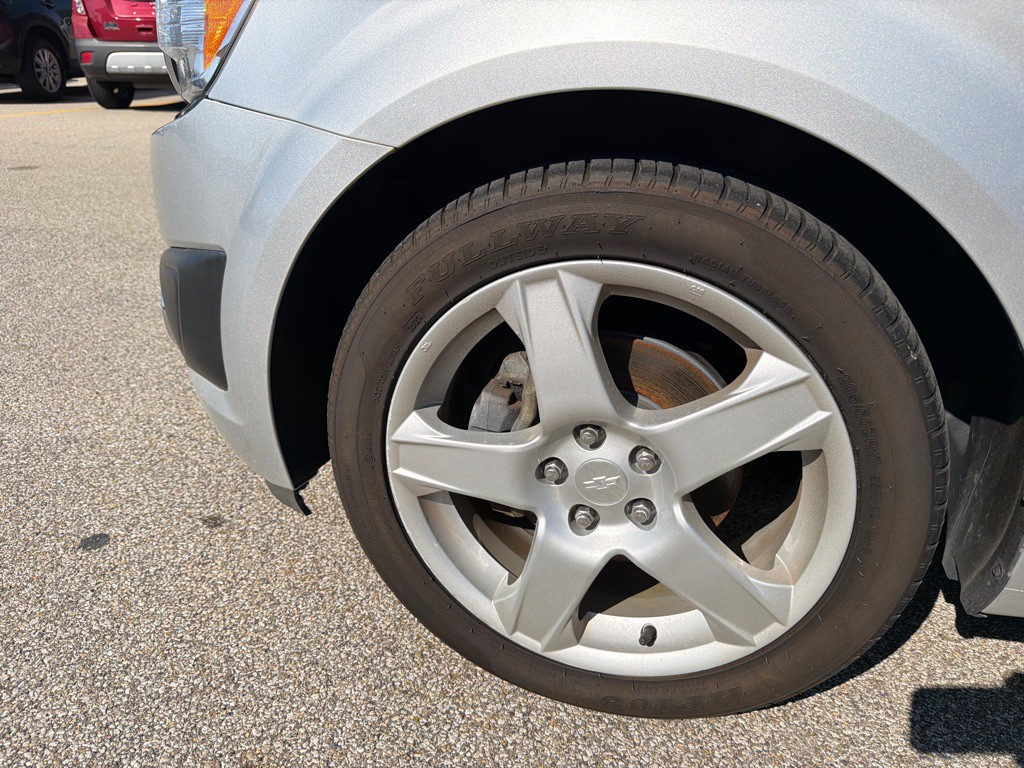 2015 Chevrolet Sonic Image 14