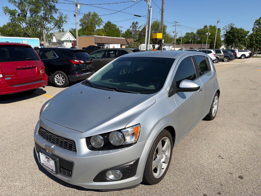 2015 Chevrolet Sonic Image 4