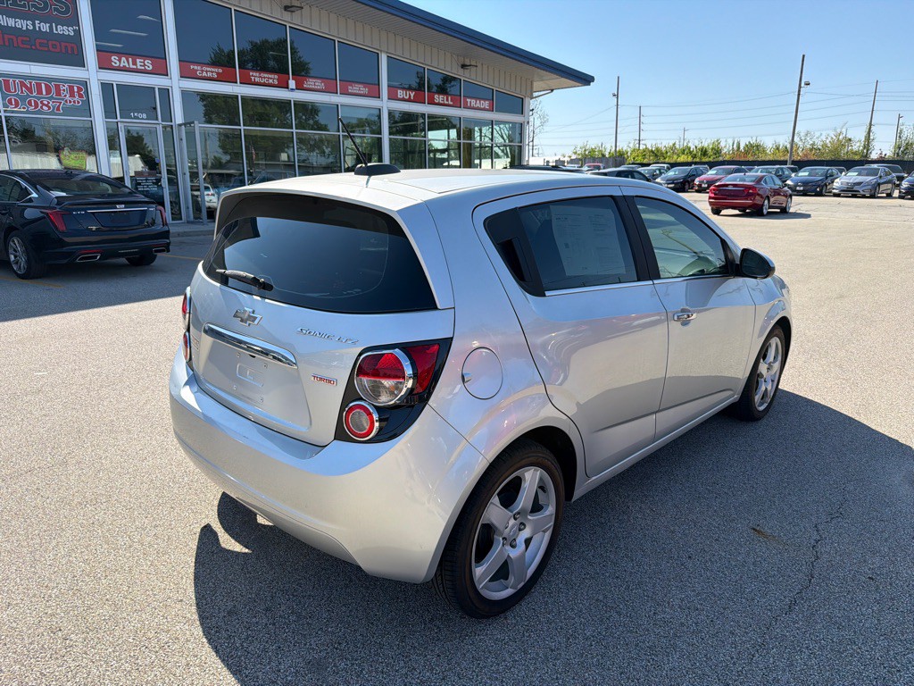 2015 Chevrolet Sonic Image 7