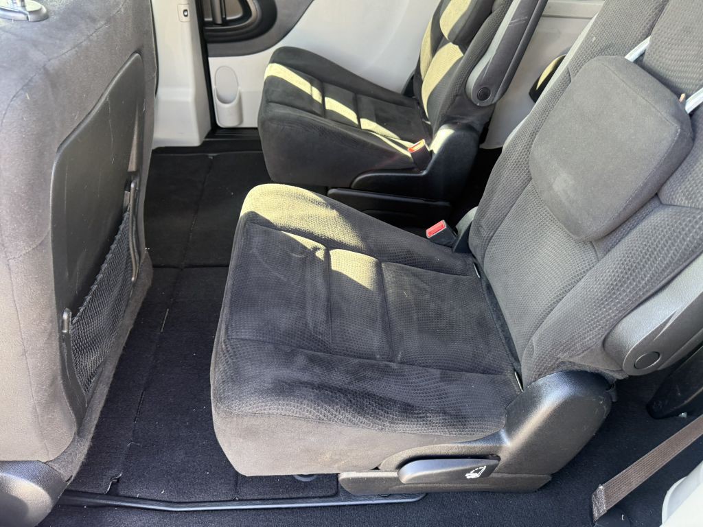 2015 Dodge Grand Caravan Image 15