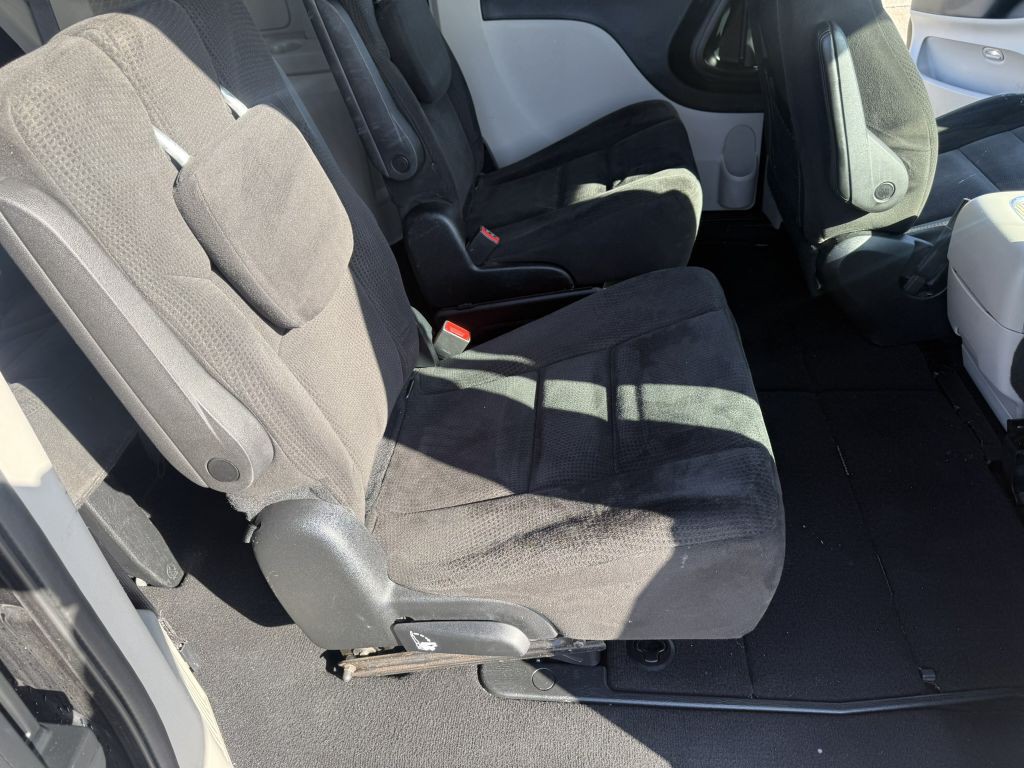 2015 Dodge Grand Caravan Image 18