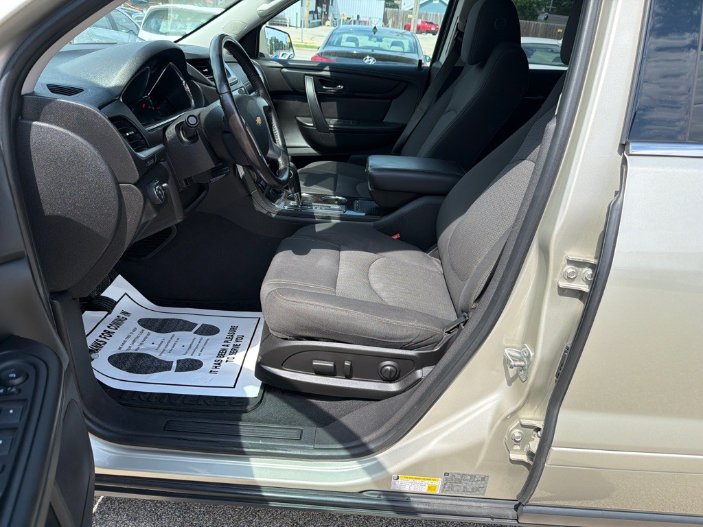 2016 Chevrolet Traverse Image 13