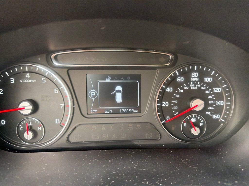 2016 Kia Sorento Image 14