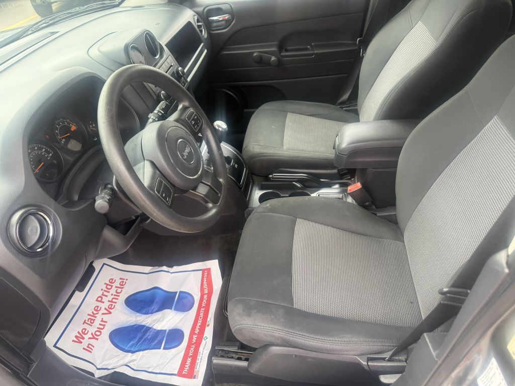 2014 Jeep Patriot Image 10