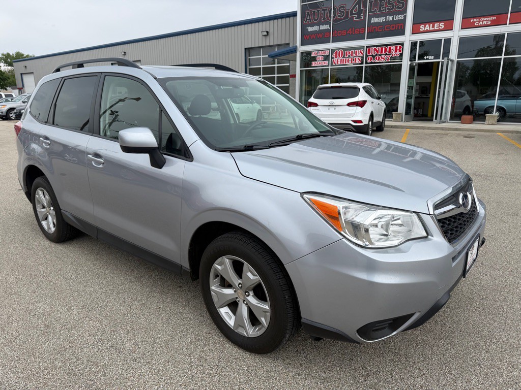 2016 Subaru Forester Image 2