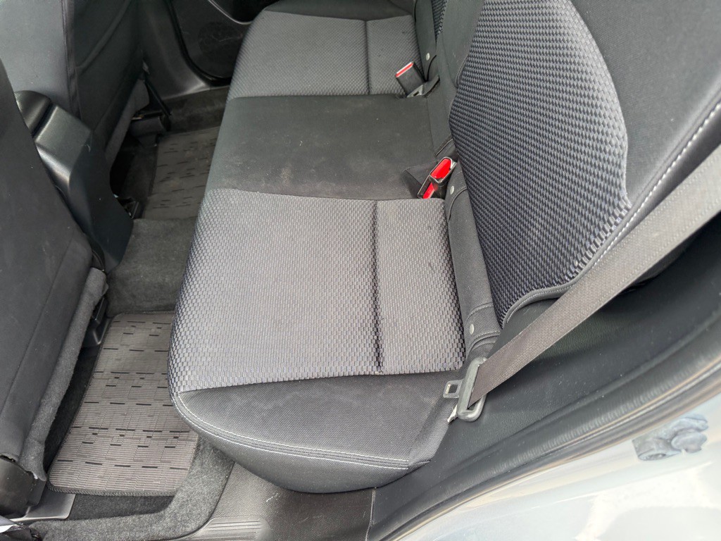 2016 Subaru Forester Image 17