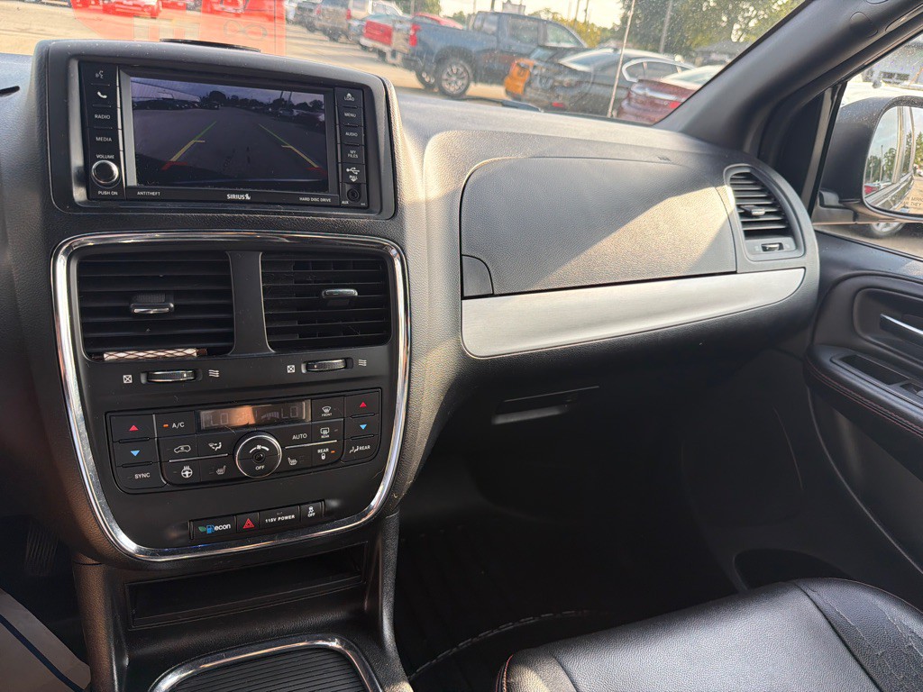 2017 Dodge Grand Caravan Image 20