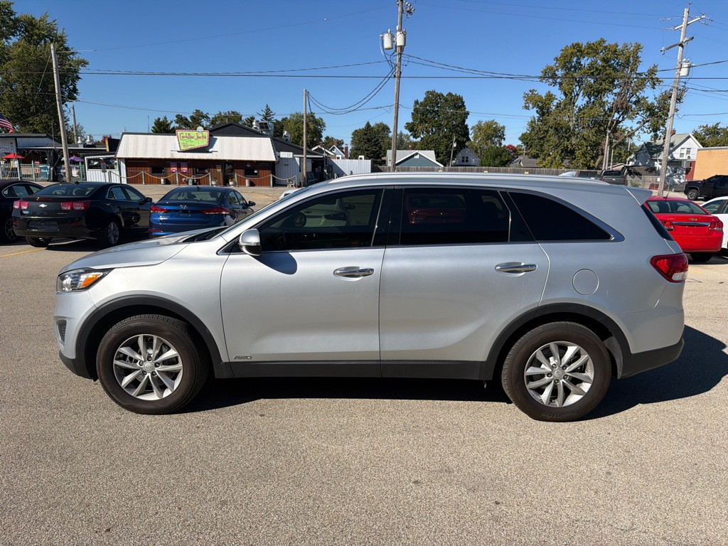 2017 Kia Sorento Image 5