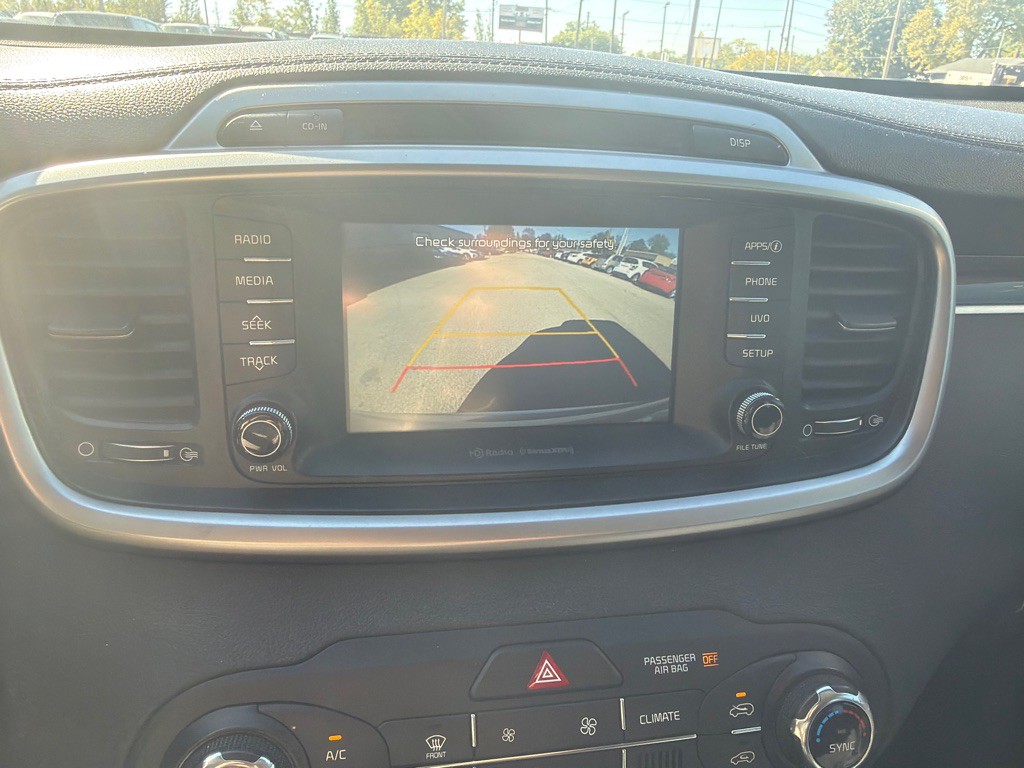 2017 Kia Sorento Image 18