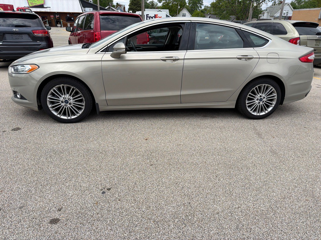 2015 Ford Fusion Image 4