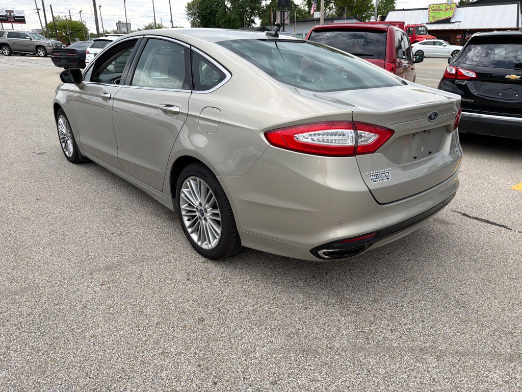 2015 Ford Fusion Image 5