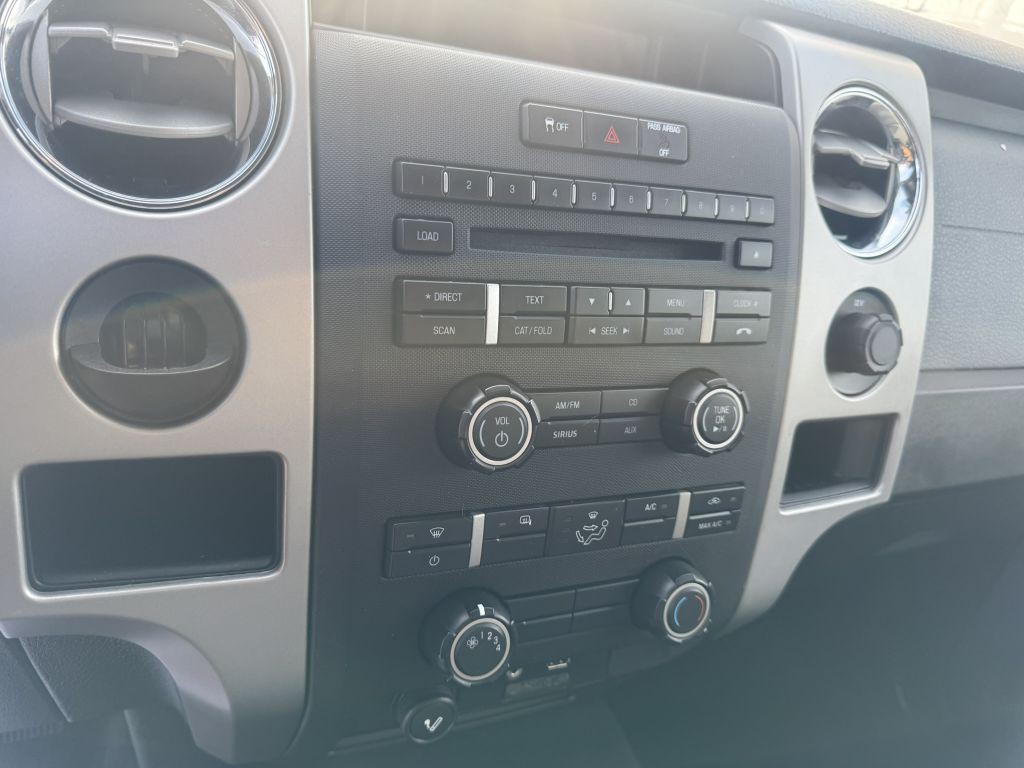 2012 Ford F-150 Image 12