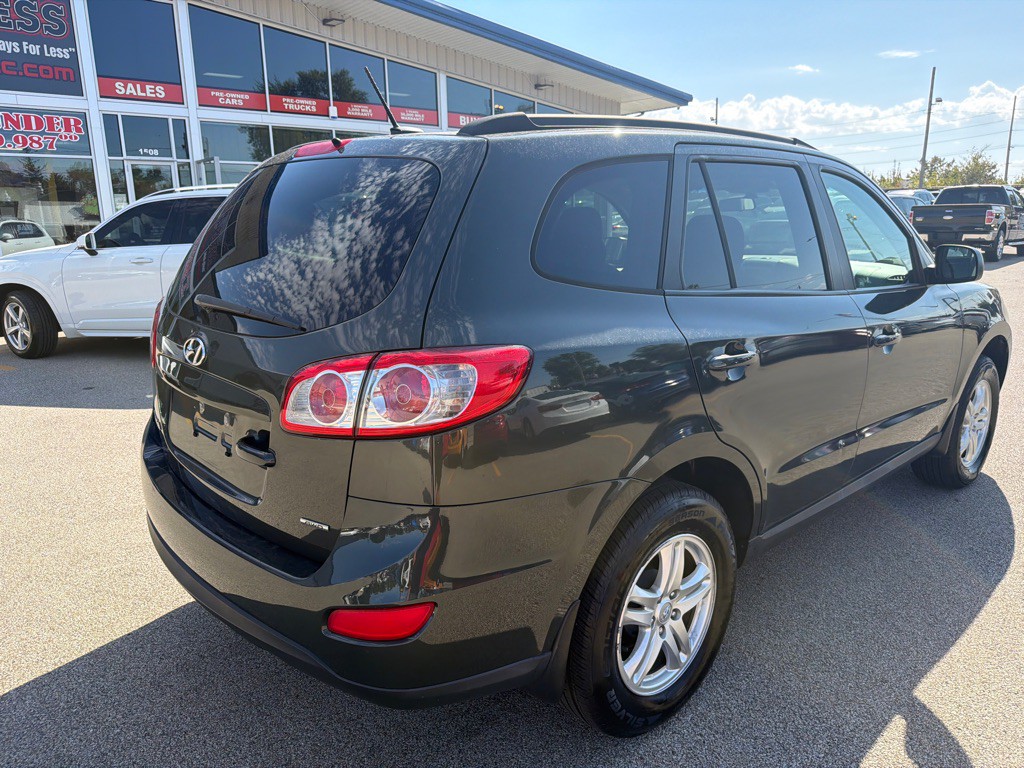2012 Hyundai Santa Fe Image 9