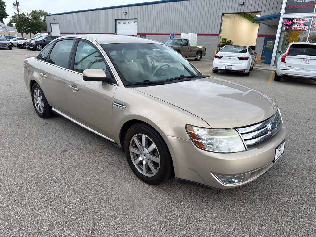 2008 Ford Taurus Image 2