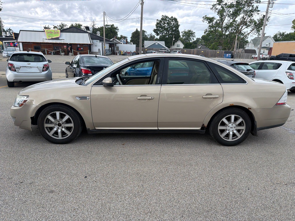 2008 Ford Taurus Image 5