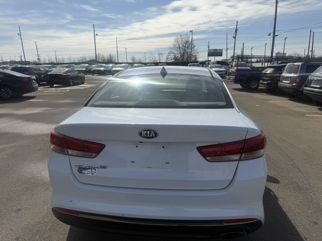 2017 Kia Optima Image 6