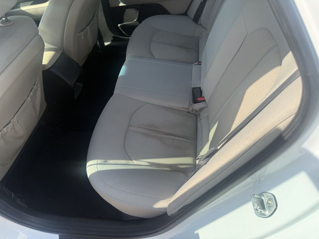 2017 Kia Optima Image 16